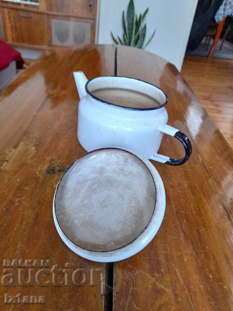 Παλιά εμαγιέ κατσαρόλα - 6 Παλιά εμαγιέ κατσαρόλα - 6