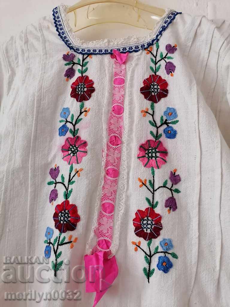 Παλιά γυναικεία πουκάμισο κέντημα στο χέρι kenar chez κοστούμι sukman