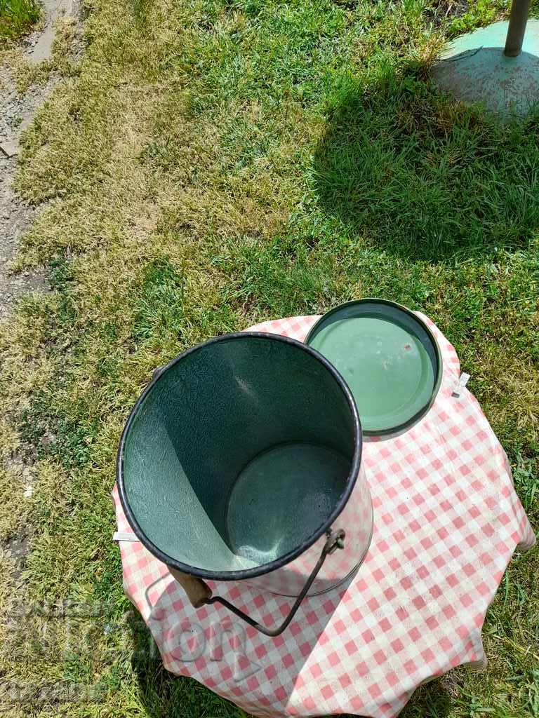 Delivery of Old Enameled Bucket, Kotlenka Delivery of Old Enameled Bucket, Kotlenka