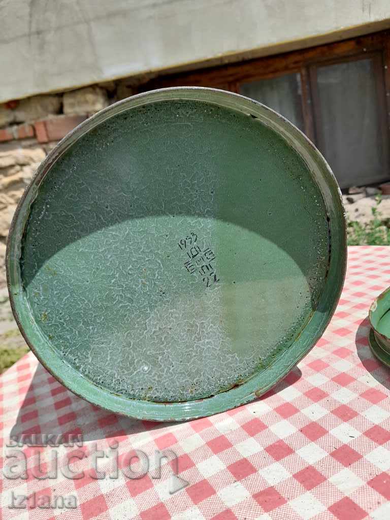 Old Enameled Bucket, Kotlenka - 5 Old Enameled Bucket, Kotlenka - 5