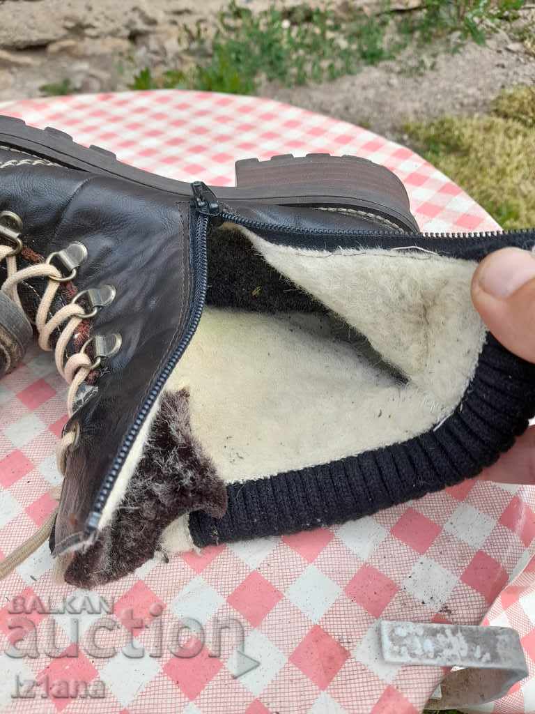 Delivery of Old Women's boots Rieker Delivery of Old Women's boots Rieker