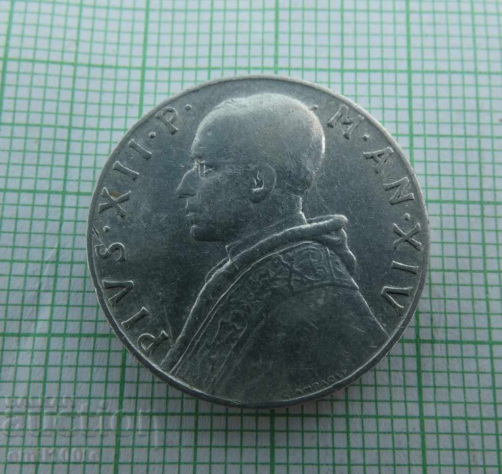 Delivery of 10 lira 1952. Vatican aluminum Delivery of 10 lira 1952. Vatican aluminum