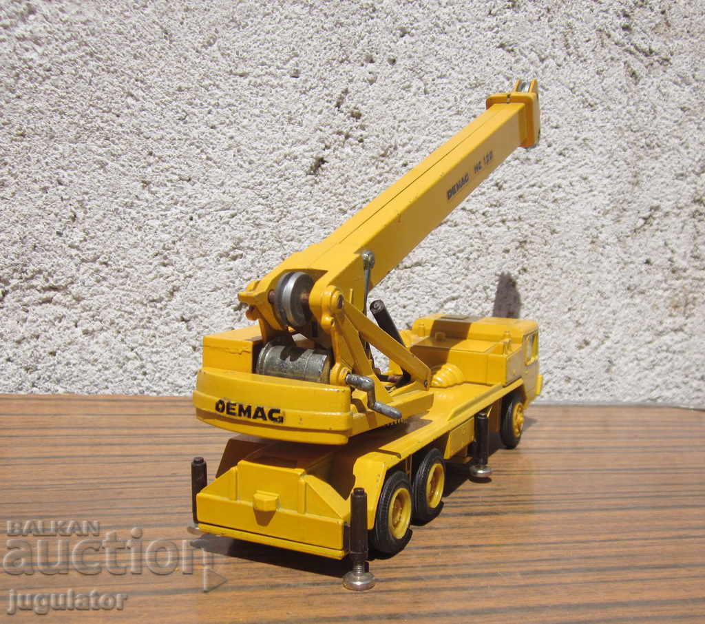 Delivery of old German metal toy model truck crane NZG 1:50 Delivery of old German metal toy model truck crane NZG 1:50