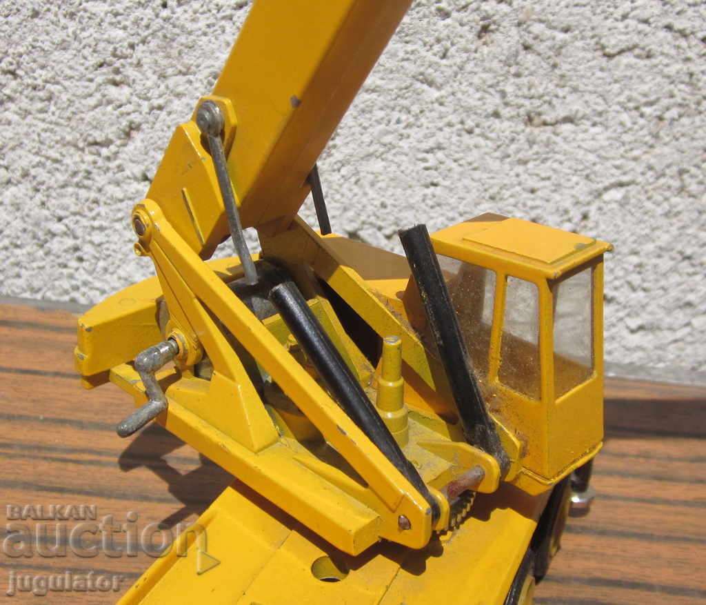 old German metal toy model truck crane NZG 1:50 - 7 old German metal toy model truck crane NZG 1:50 - 7