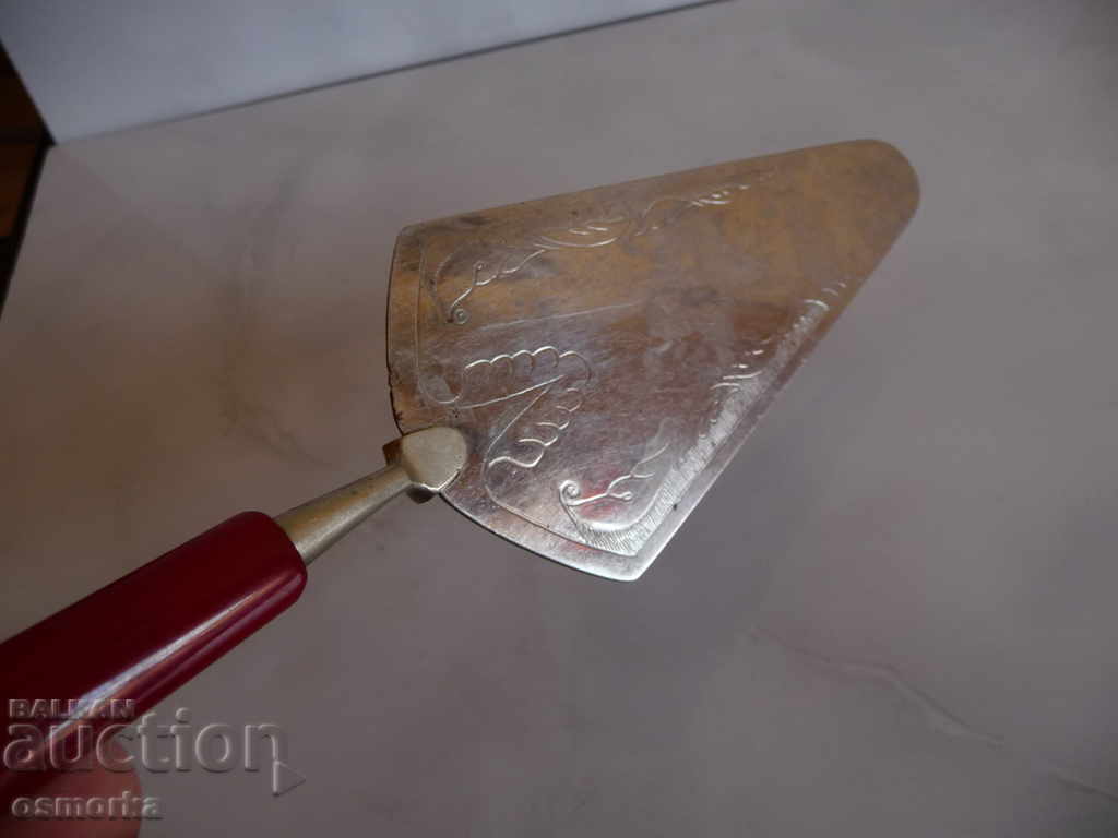 Auction Cake spatula cake and other metal Auction Cake spatula cake and other metal