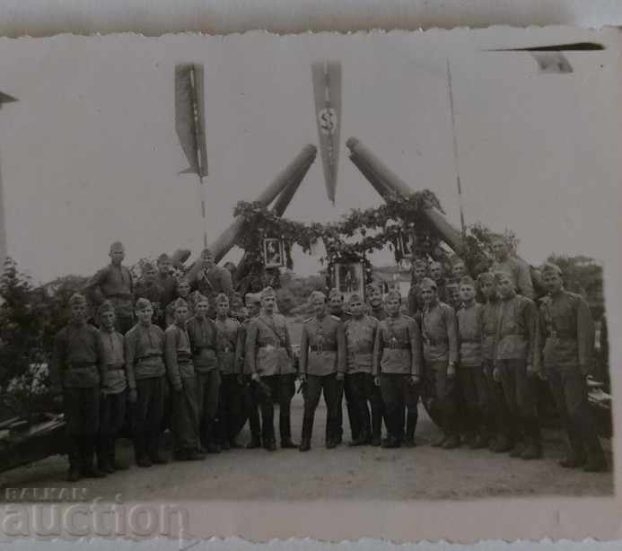 SWASTIKA FLAG BORIS SIMEON SOLDIERS PHOTO PHOTO