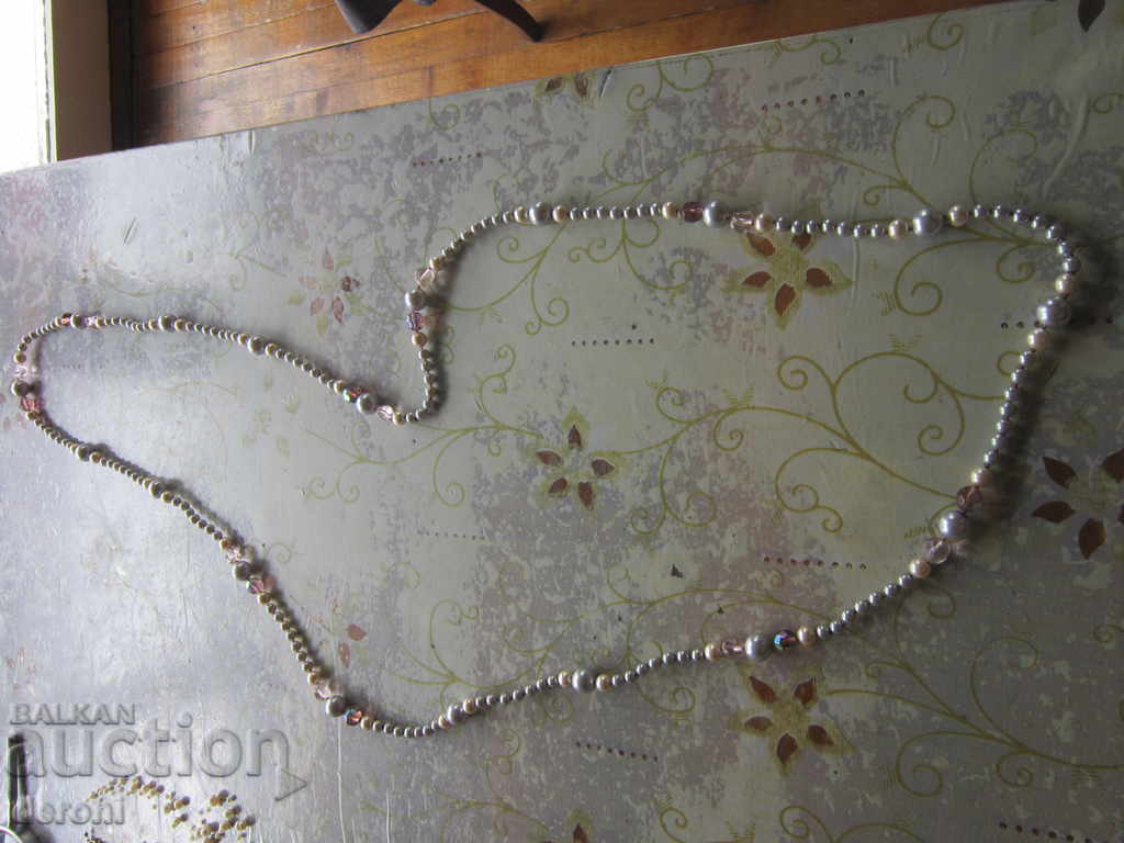 Auction  Great necklace necklace stones and pearls