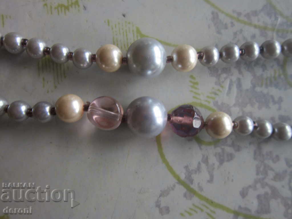 Delivery of Great necklace necklace stones and pearls