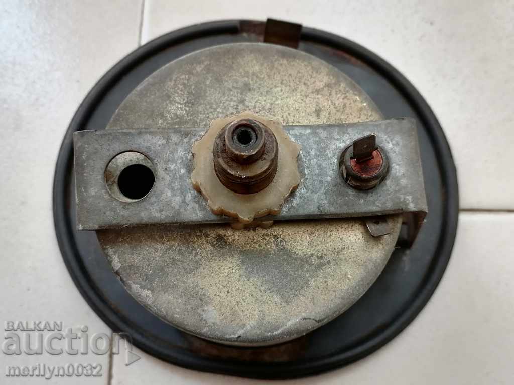 Mileage from an old Trabant car - 6