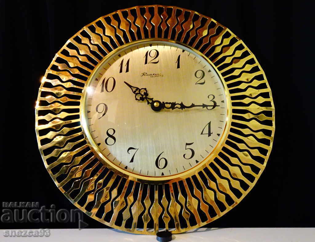 Richter W.Germany,стенен часовник,позлата.