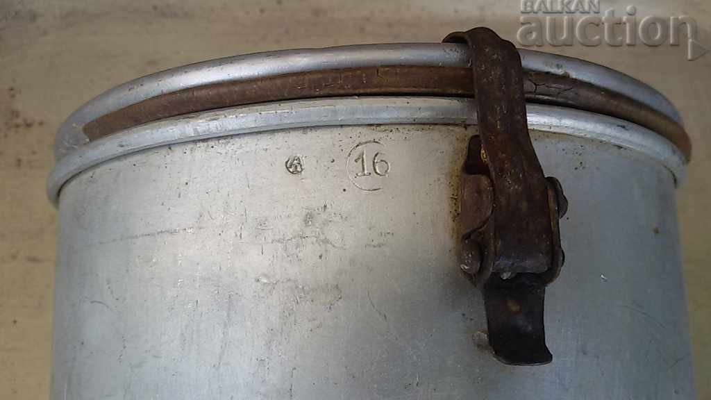 Delivery of antique food jug Delivery of antique food jug