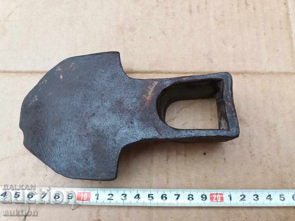 Auction RENAISSANCE WROUGHT HOE, HOOD WITH MARKINGS Auction RENAISSANCE WROUGHT HOE, HOOD WITH MARKINGS