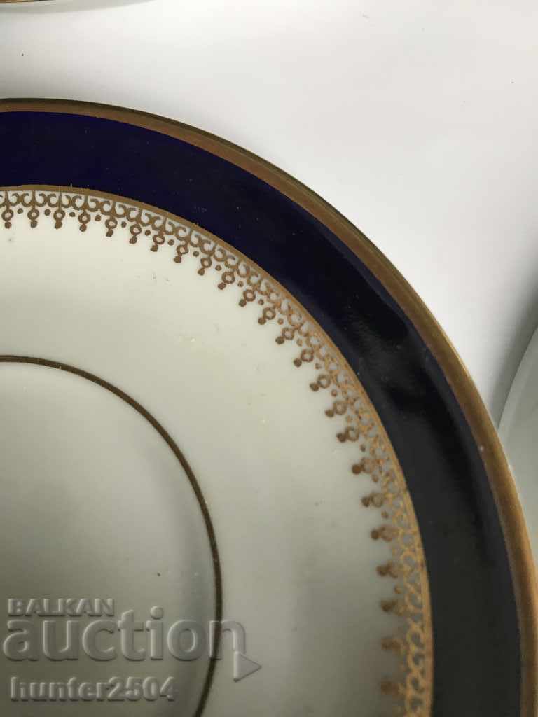 Delivery of Plates 3 pieces + cup Kahla, GDR Delivery of Plates 3 pieces + cup Kahla, GDR