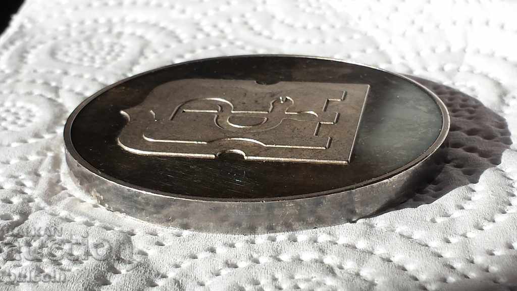 Auction MASSIVE PLAQUE 100 YEARS OF CAPITAL HEALTHCARE 1979 Auction MASSIVE PLAQUE 100 YEARS OF CAPITAL HEALTHCARE 1979