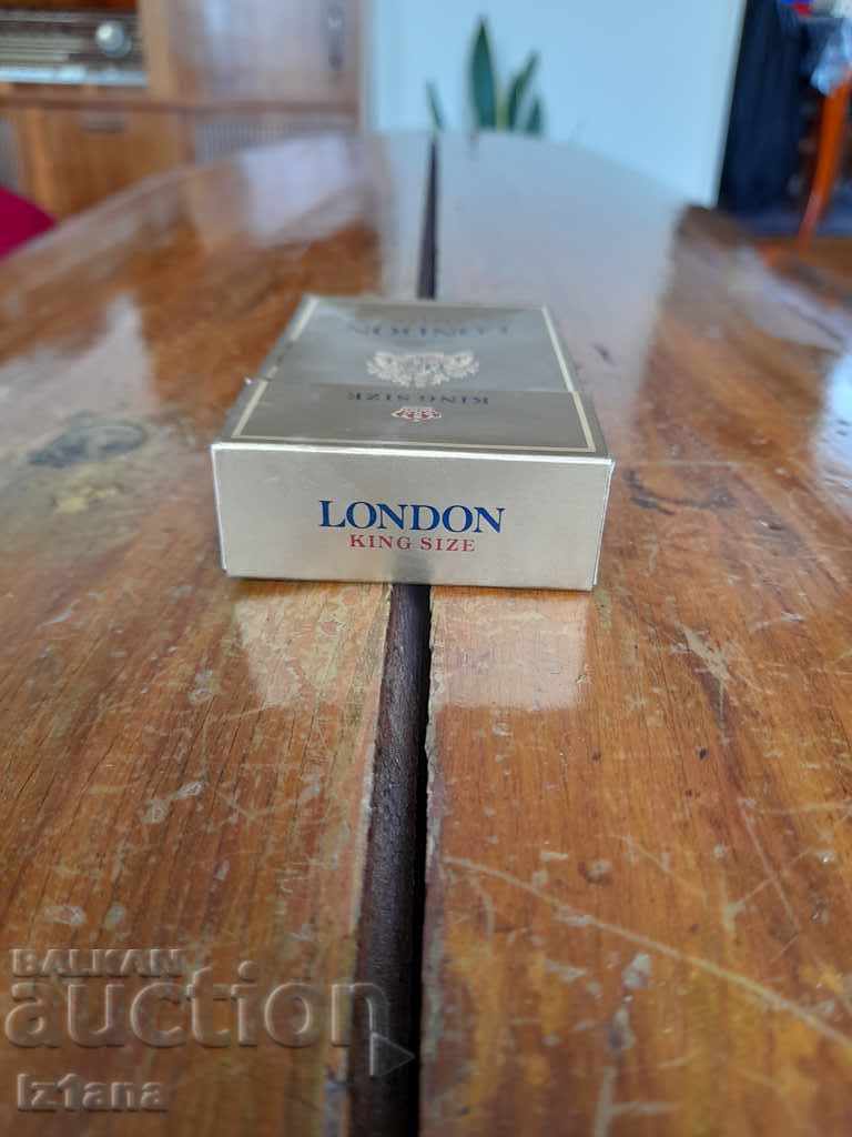Auction Old box of London cigarettes Auction Old box of London cigarettes