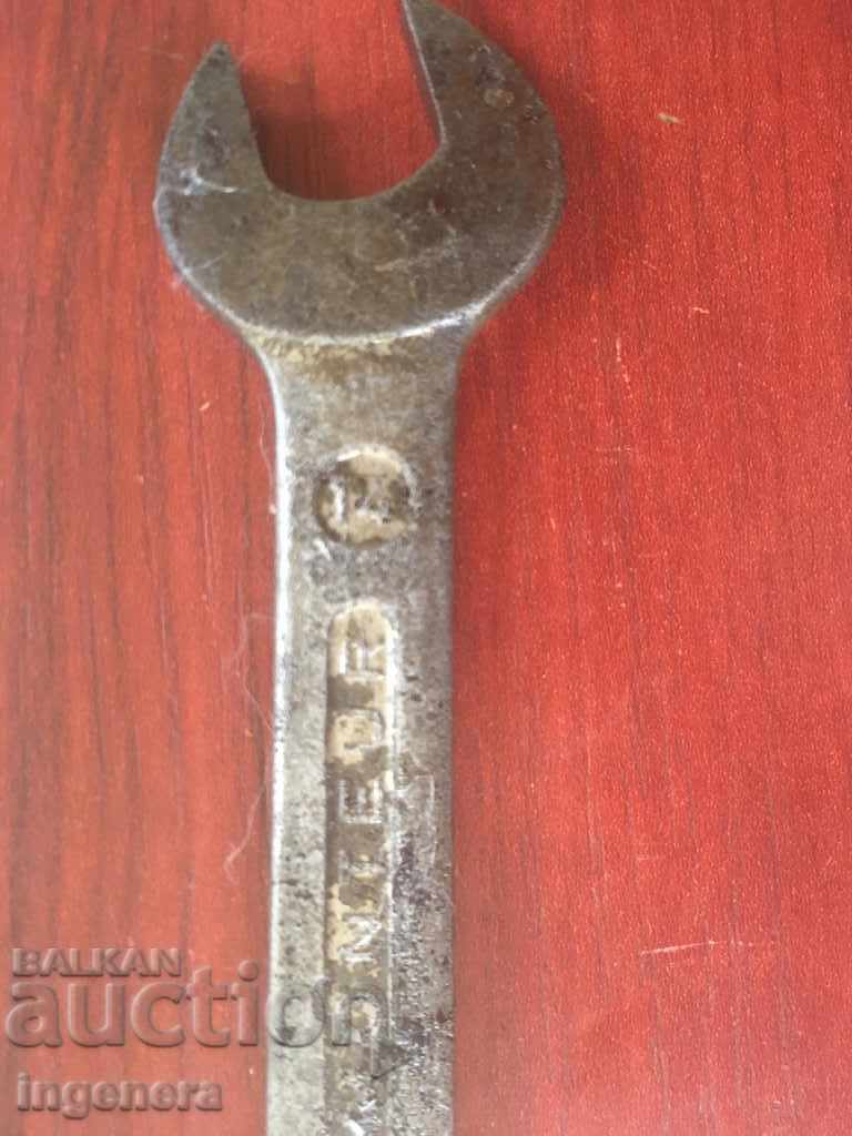 Auction KEY NUT BRAND TOOL Auction KEY NUT BRAND TOOL