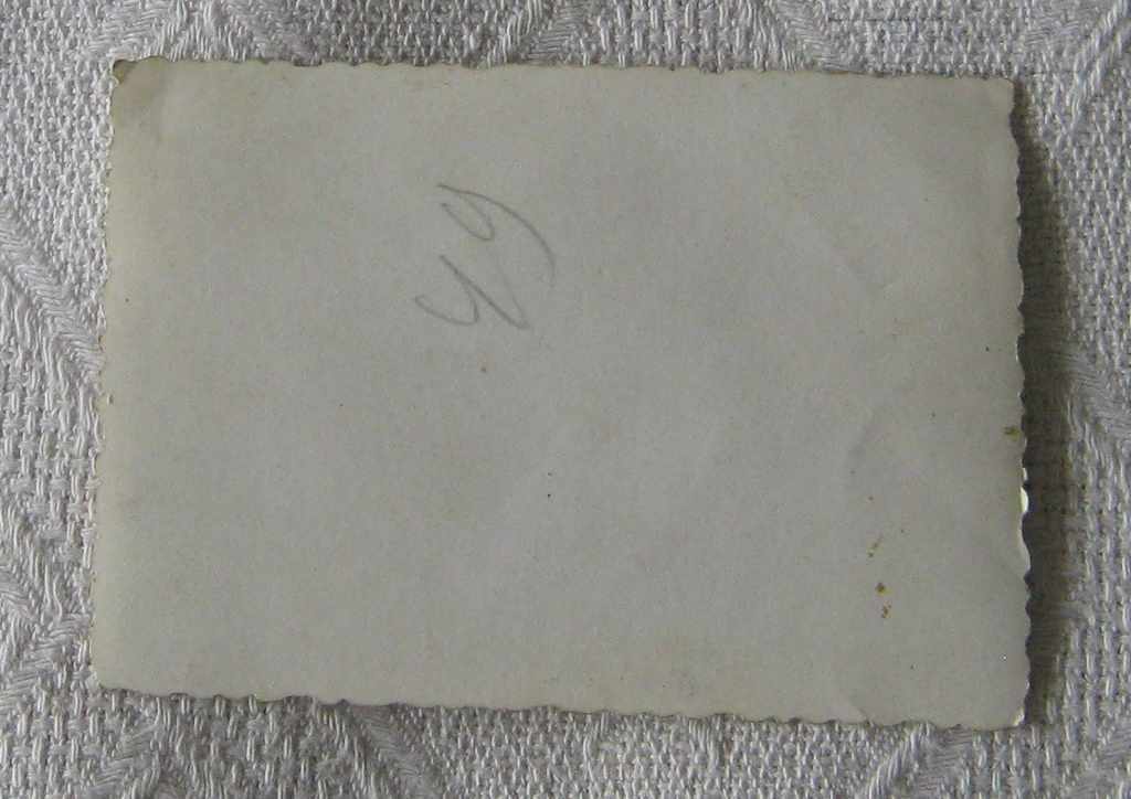 BOTEV RECOVERY READS KOZLODUY DANUBE PHOTO with price 5.00 BGN | € 2.56 BOTEV RECOVERY READS KOZLODUY DANUBE PHOTO with price 5.00 BGN | € 2.56