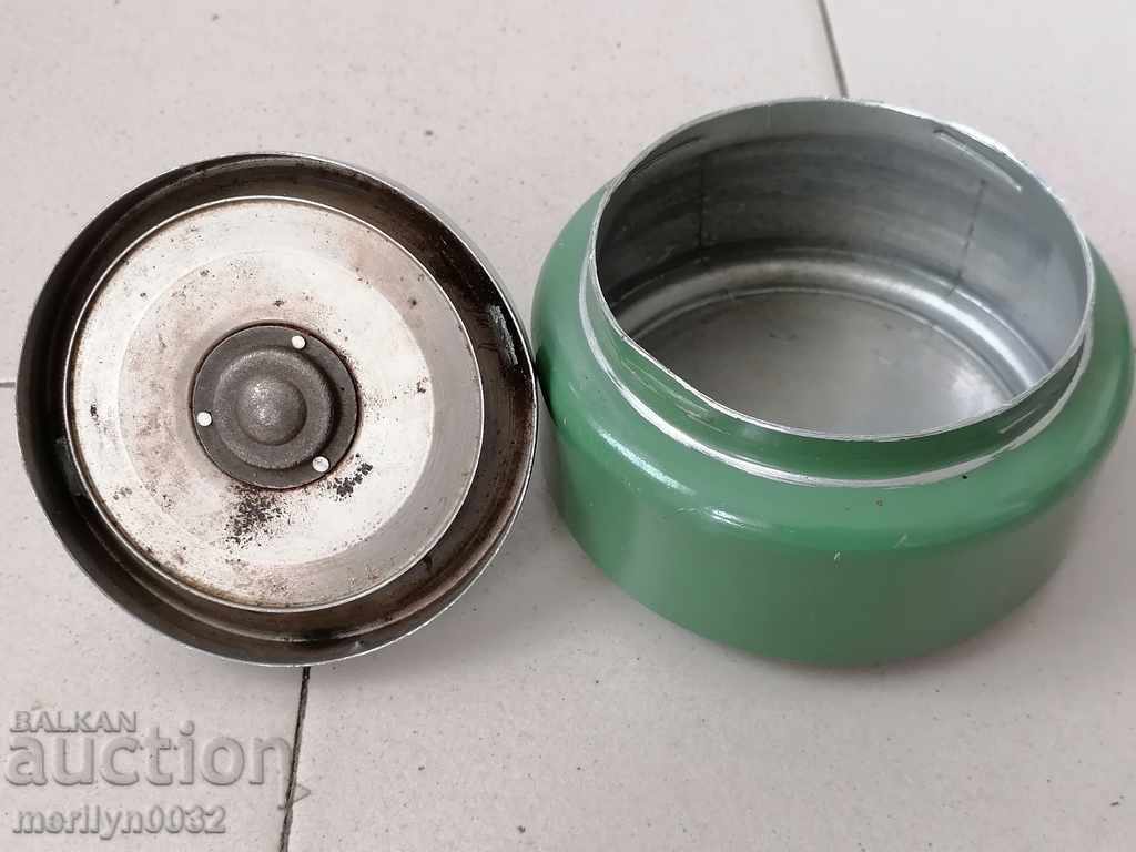 Παλιό τασάκι με κουμπί PRC 60s - 6 Παλιό τασάκι με κουμπί PRC 60s - 6