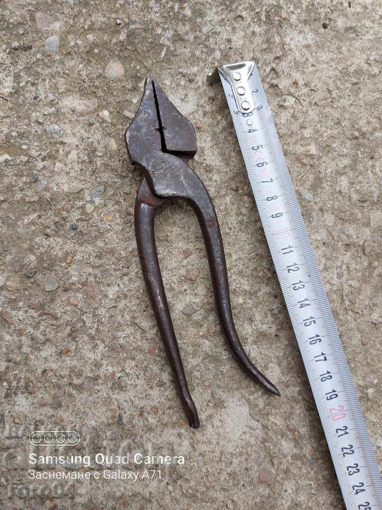 PLIERS F.D. - 5 PLIERS F.D. - 5