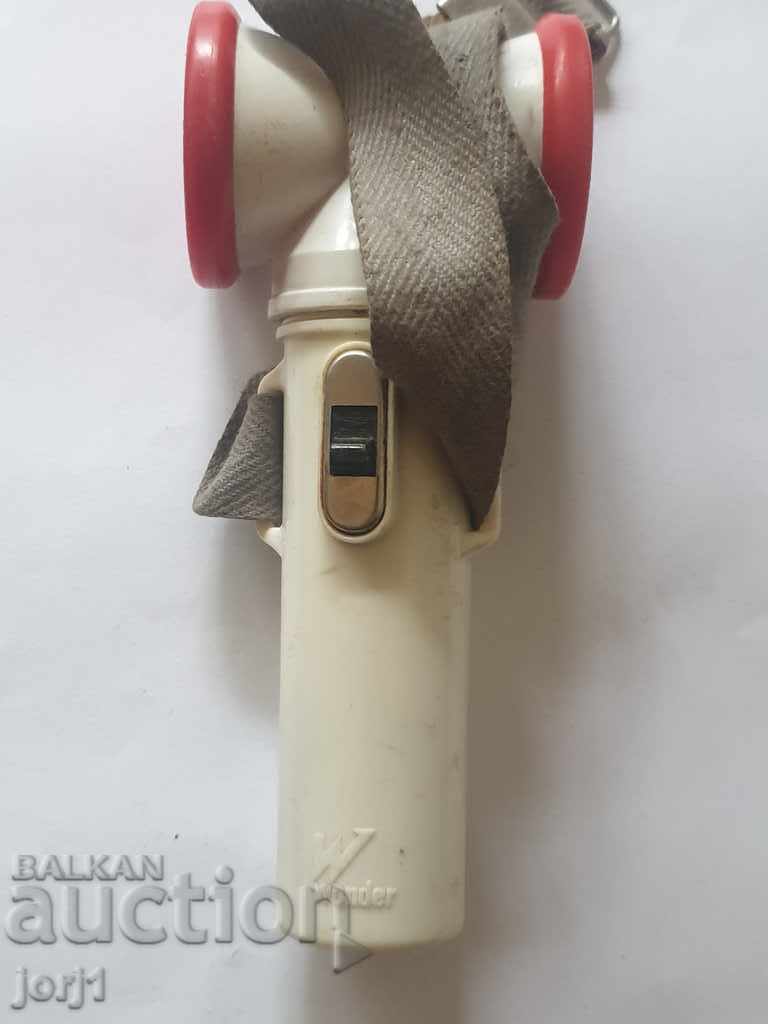 Παράδοση παλιό φακό θαύμα atuvu φτιαγμένο στη Γαλλία Παράδοση παλιό φακό θαύμα atuvu φτιαγμένο στη Γαλλία