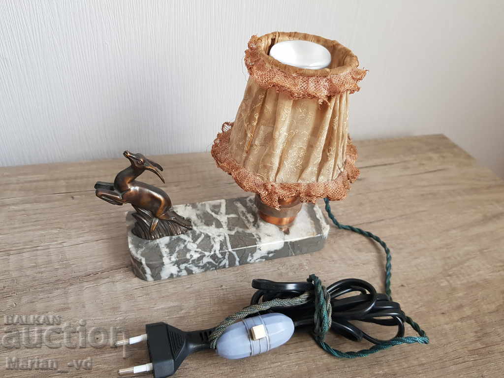 Auction Old small marble and bronze night lamp Auction Old small marble and bronze night lamp
