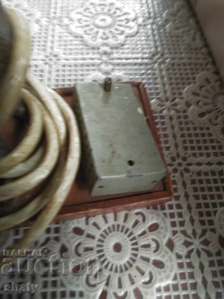 An old lamp. Sculpture lamp with price 65.00 BGN | € 33.23 An old lamp. Sculpture lamp with price 65.00 BGN | € 33.23