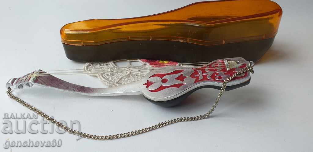 Delivery of Rare Russian souvenir/musical instrument Delivery of Rare Russian souvenir/musical instrument