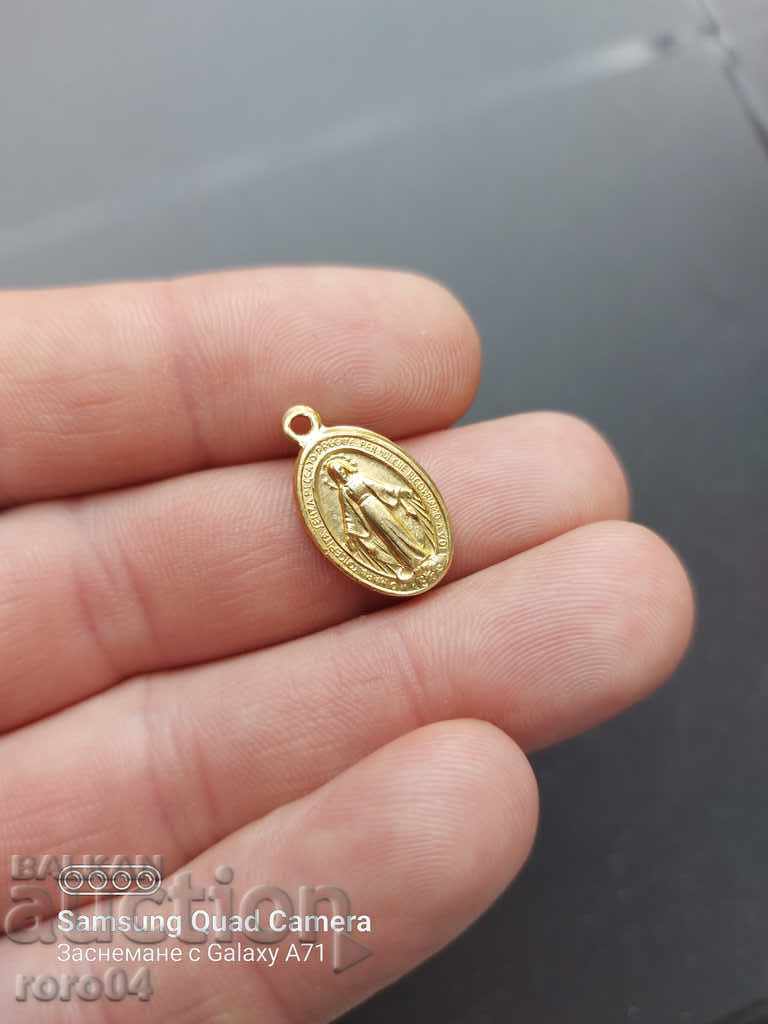 Livrarea MEDALION - AUR Livrarea MEDALION - AUR
