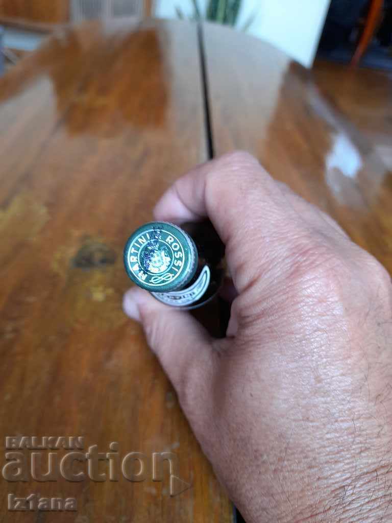 Παλιό μπουκάλι Martini - 5 Παλιό μπουκάλι Martini - 5