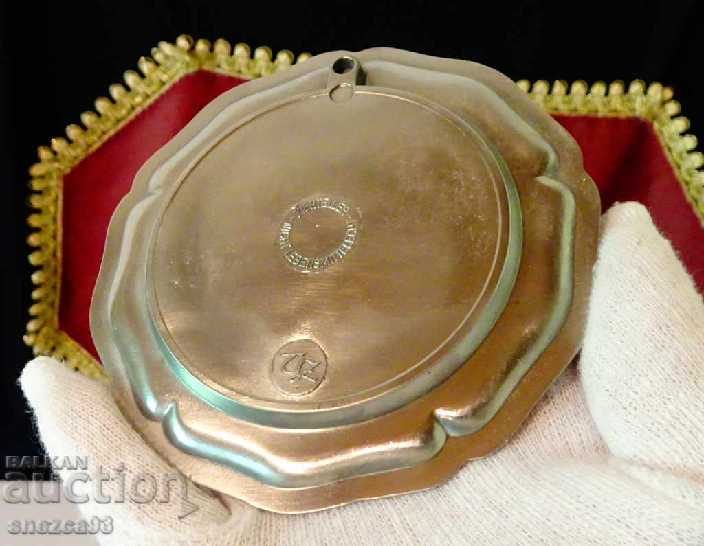 Δημοπρασία Καλαίσθητο πιάτο, σουπλά, πίνακας με ζωγραφιά του Λόζα Σιλβάνερ