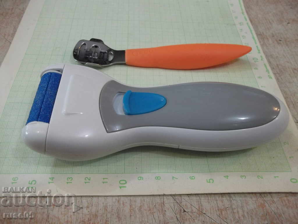 Auction Electric file and grater for cleaning heels working Auction Electric file and grater for cleaning heels working