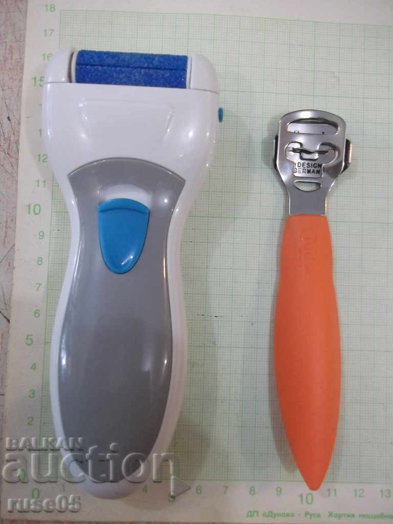 Electric file and grater for cleaning heels working
