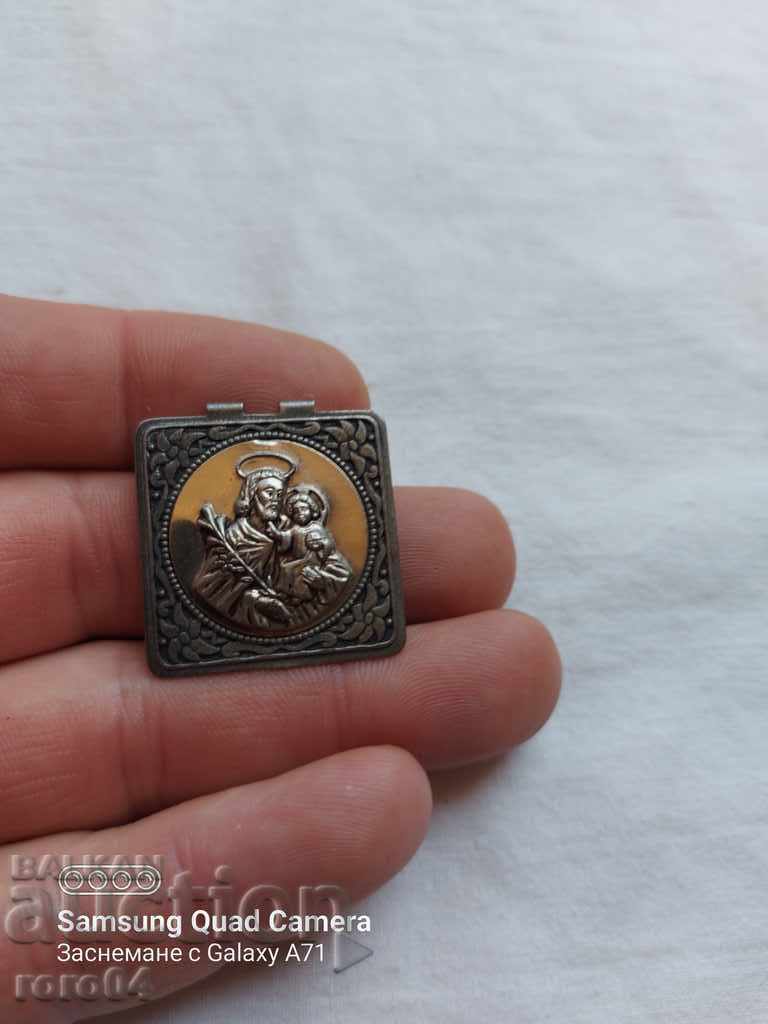 Delivery of HARDWARE - COVER Delivery of HARDWARE - COVER