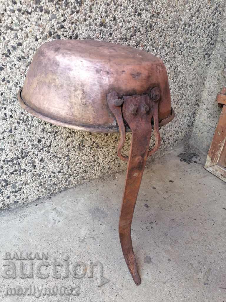 Παράδοση Παλιό χάλκινο ταψί, χαλκός, δίσκος, χάλκινο δοχείο Παράδοση Παλιό χάλκινο ταψί, χαλκός, δίσκος, χάλκινο δοχείο