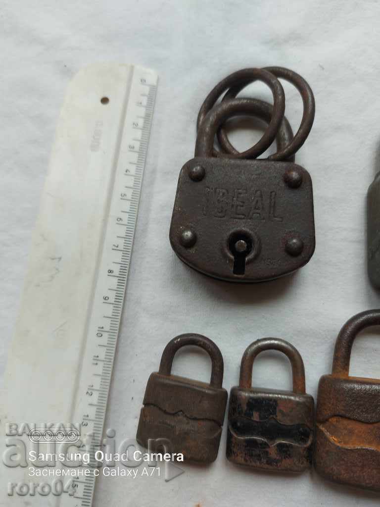 LATCHES - 10 PIECES - OLD - COLLECTION with price 26.99 BGN | € 13.80 LATCHES - 10 PIECES - OLD - COLLECTION with price 26.99 BGN | € 13.80