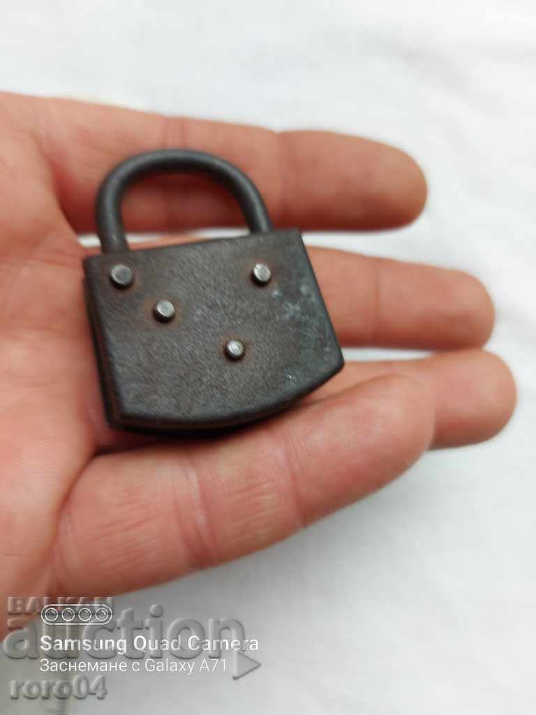 lacăt - 6 lacăt - 6