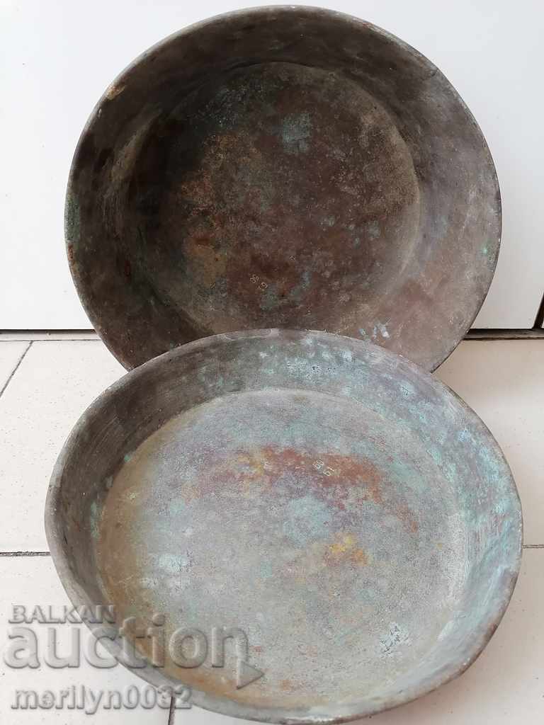 Livrarea Talere din alamă pentru cântar vechi, pereche, cântar cu contragreutate Livrarea Talere din alamă pentru cântar vechi, pereche, cântar cu contragreutate