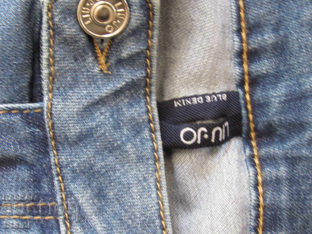 Auction Liu Jo-7/8 women's denim pants Auction Liu Jo-7/8 women's denim pants