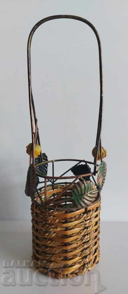 OLD BASKET BOTTLE WINE BOTTLE BOTTLE with price 19.00 BGN | € 9.71 OLD BASKET BOTTLE WINE BOTTLE BOTTLE with price 19.00 BGN | € 9.71