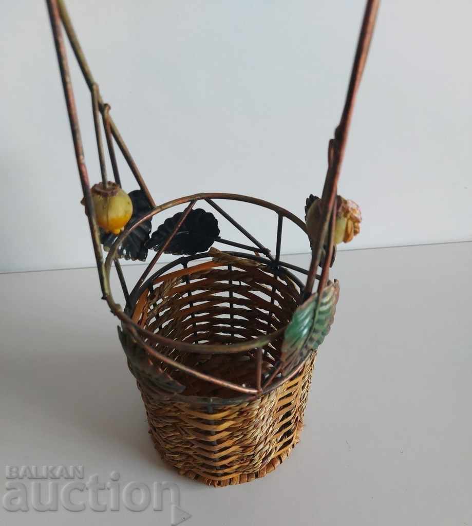 OLD BASKET BOTTLE WINE BOTTLE BOTTLE - 5 OLD BASKET BOTTLE WINE BOTTLE BOTTLE - 5