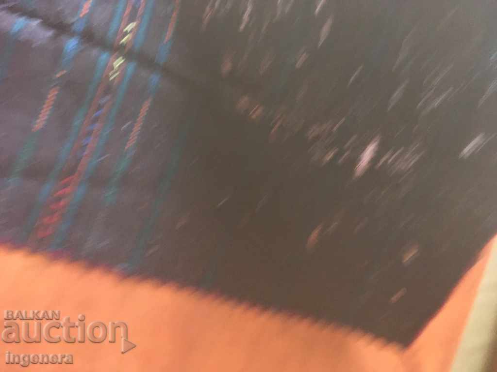 Auction  APRON ANCIENT WAVE ETHNIC