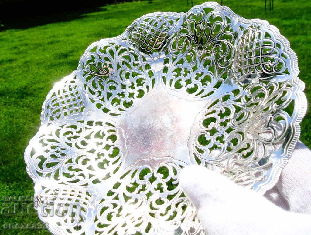 Auction  Silver-plated fruit bowl, exquisite openwork 22 cm., Baroque