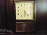 Стар стенен руски часовник -Jantar