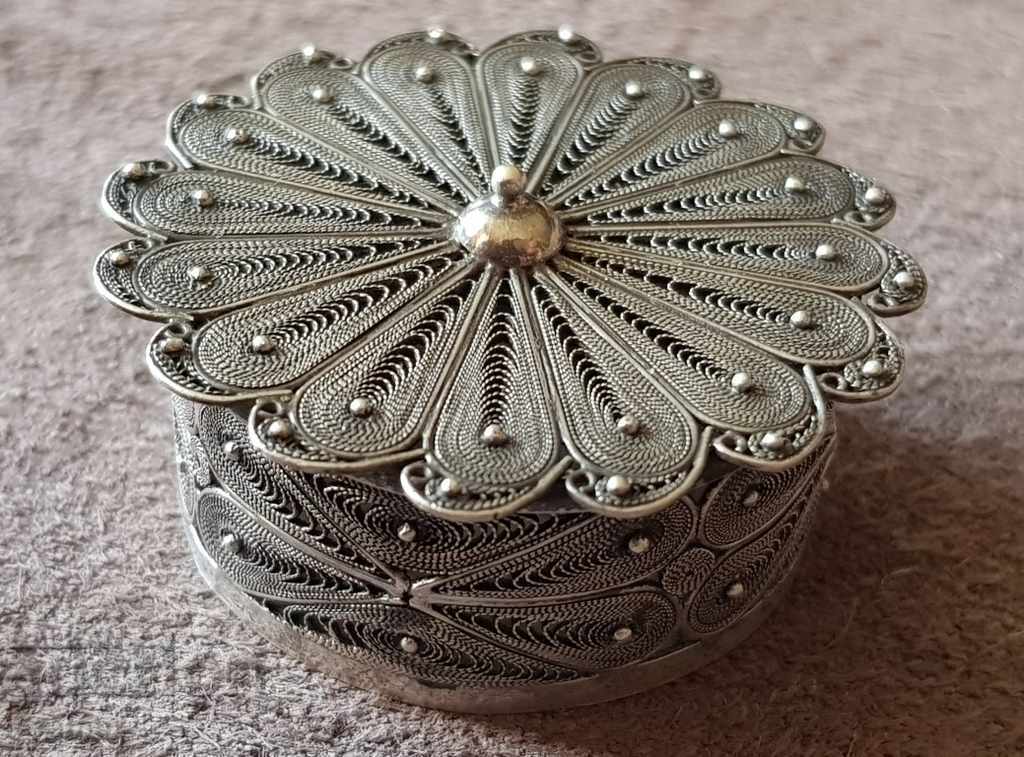 Rare SILVER Filigree Pill box snuff box with price 100.00 BGN | € 51.13 Rare SILVER Filigree Pill box snuff box with price 100.00 BGN | € 51.13
