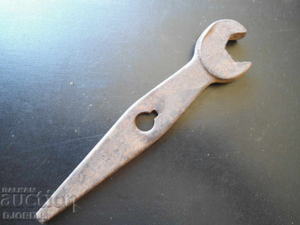 Old forged key with price 2.00 BGN | € 1.02