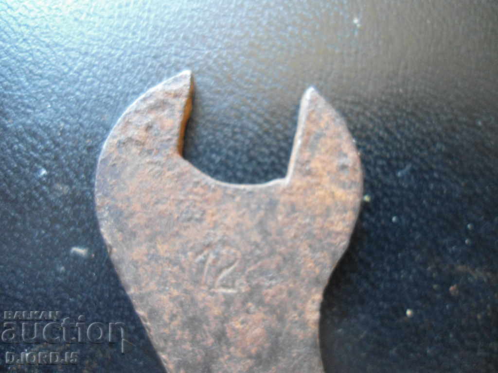 Auction An old switch Auction An old switch