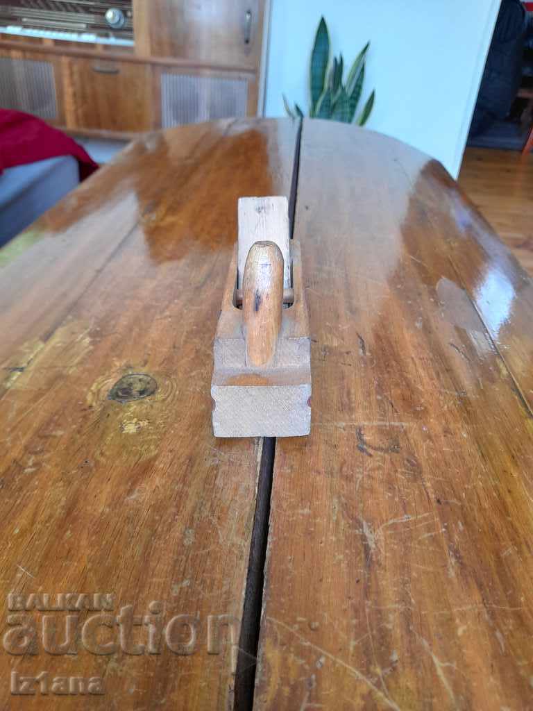 Old carpentry grater with price 20.00 BGN | € 10.23 Old carpentry grater with price 20.00 BGN | € 10.23