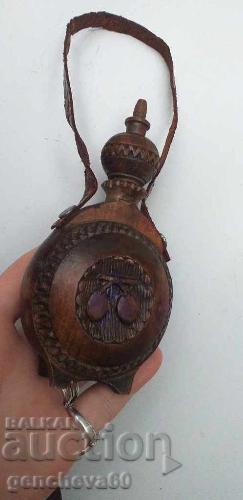 Auction  Old baklitsa pavur wood carving and jewelry box