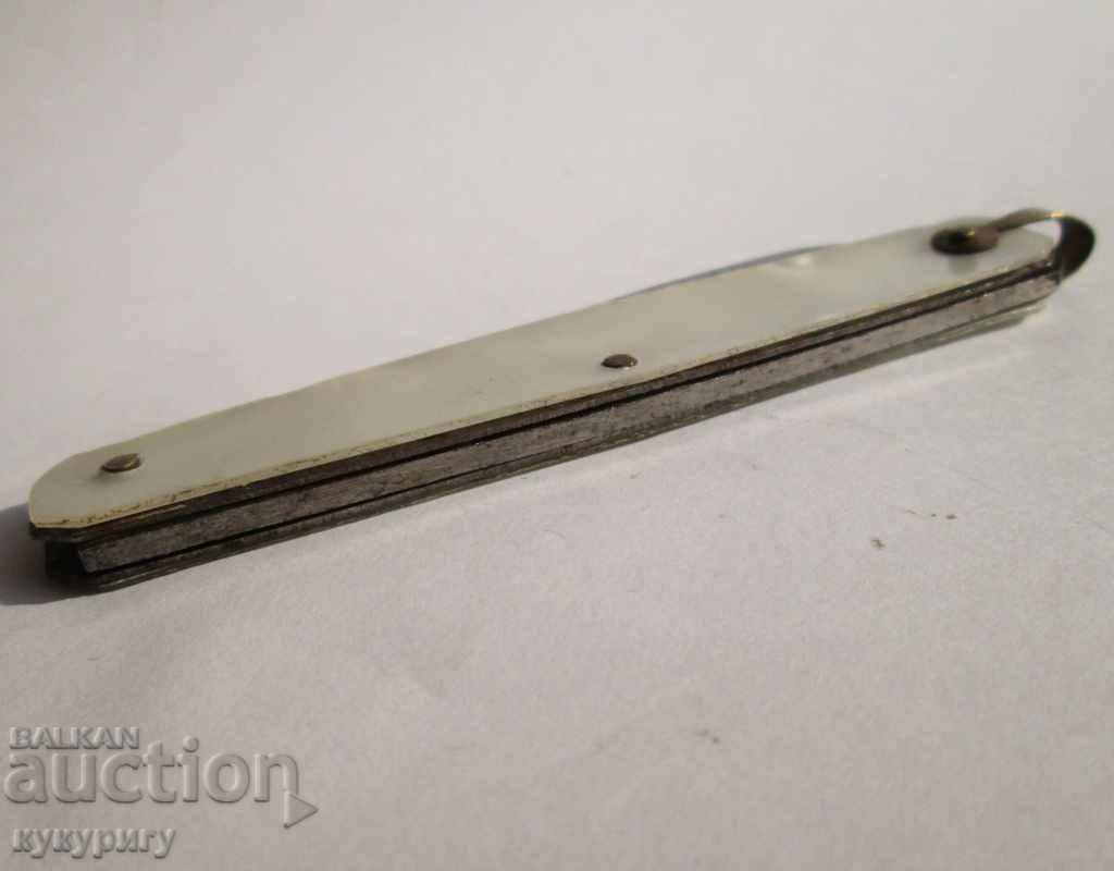 Old pocket knife with rocket space keychain - 7 Old pocket knife with rocket space keychain - 7