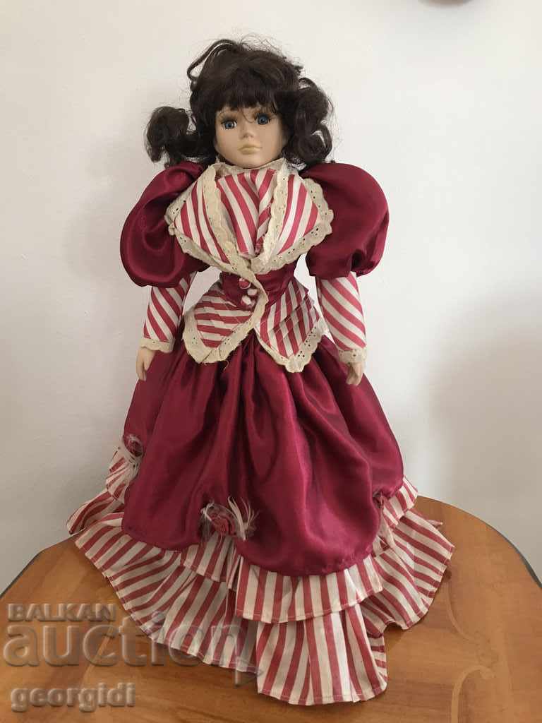 Beautiful porcelain doll. №0312